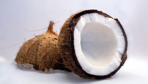 Hindistan Cevizi Nasıl Kırılır?